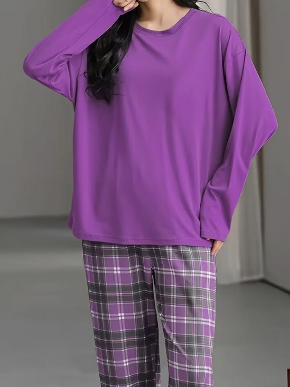 NWOT Women's Plus size 16 (2XL) 2-piece set, long sleeve top, long plaid pants